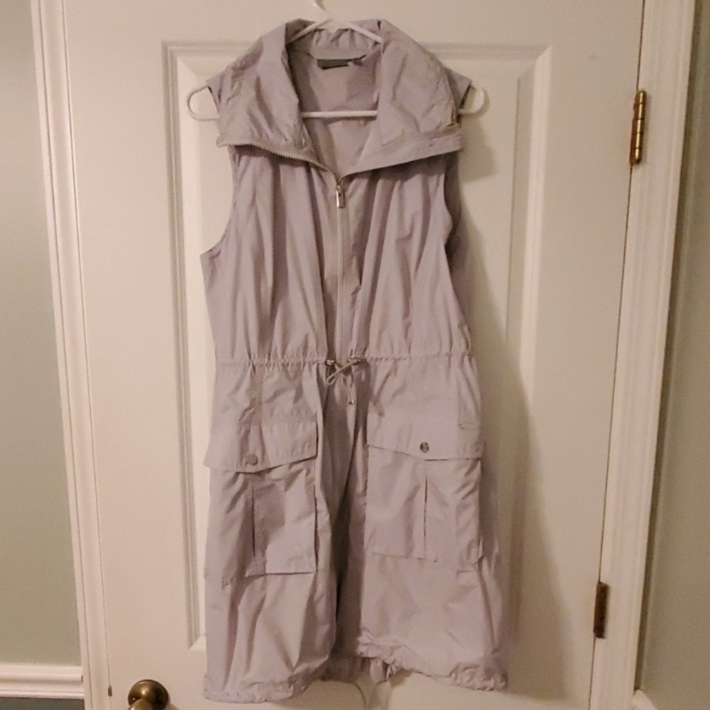 Athleta long Vest